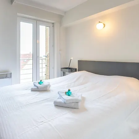 Beautiful With Sea Views And Parking *