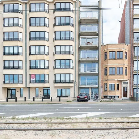 Beautiful With Sea Views And Parking Lejlighed *